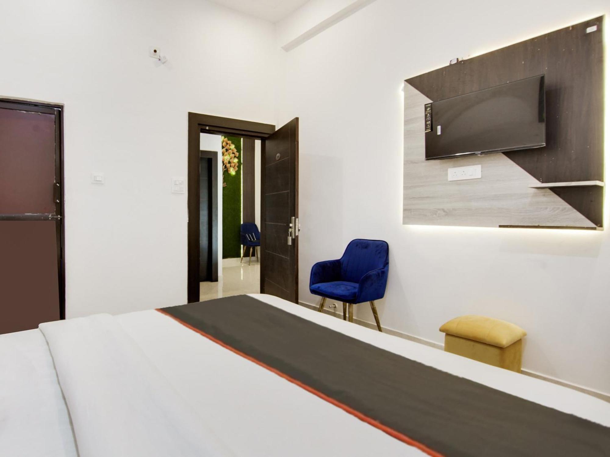 The Nines Hotel & Restro Nainital Εξωτερικό φωτογραφία