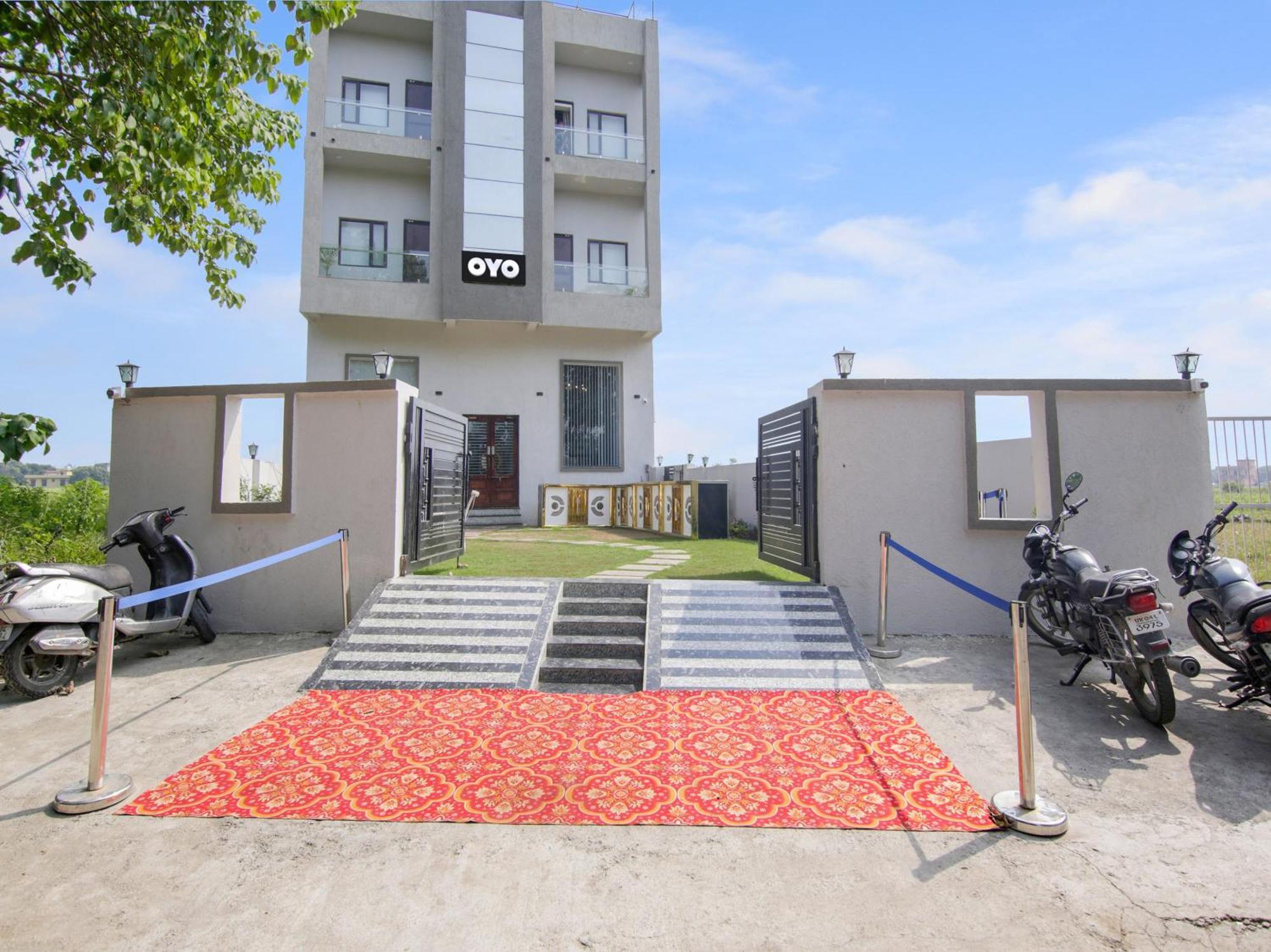 The Nines Hotel & Restro Nainital Εξωτερικό φωτογραφία